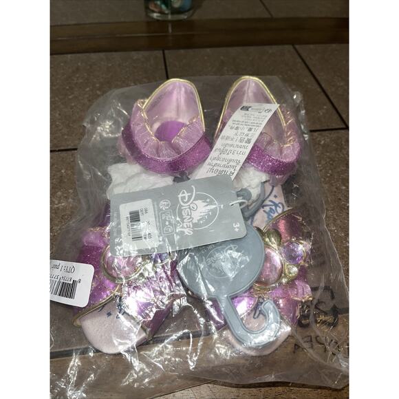 New Disney Store Rapunzel Costume Shoes Tangled Size 2/3 - Picture 1 of 4